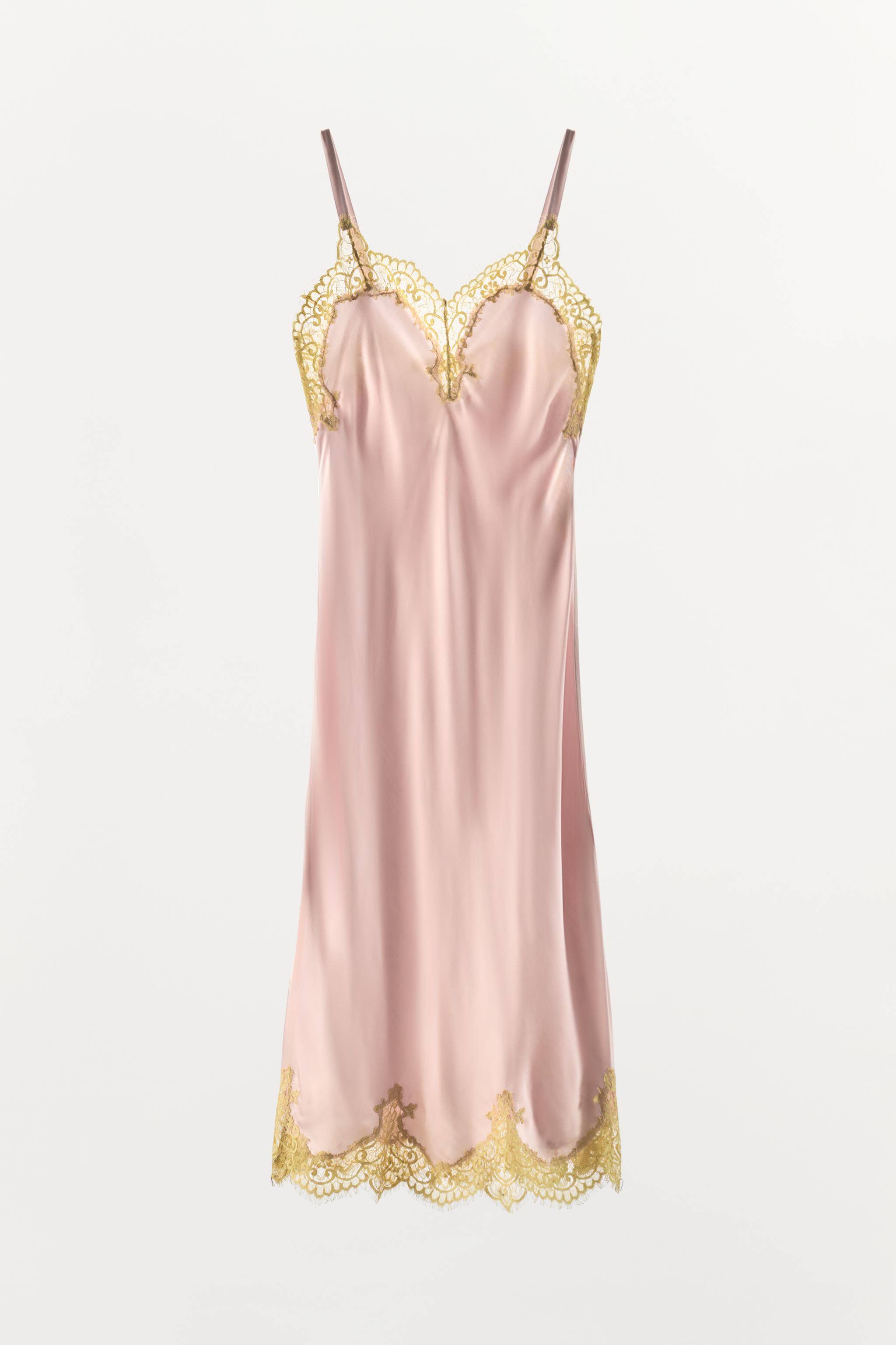 ROBE MI-LONGUE SATINÉE AVEC DENTELLE